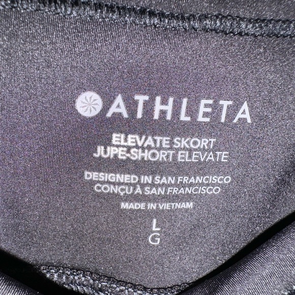 Athleta Elevated Black Pleated Skirt - Size Large - Picture 2 of 3